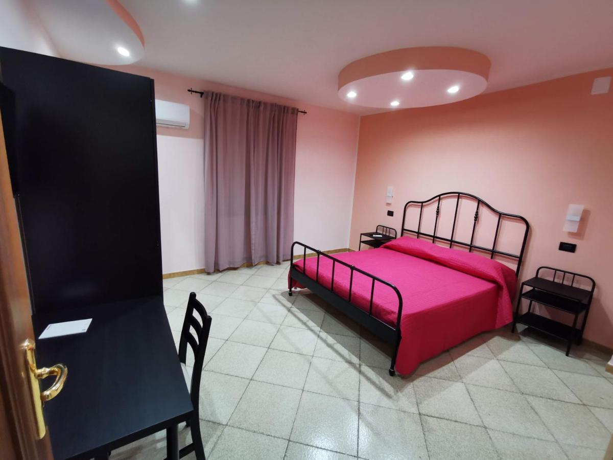 Bed And Breakfast Picentia 19 Pontecagnano Exteriör bild