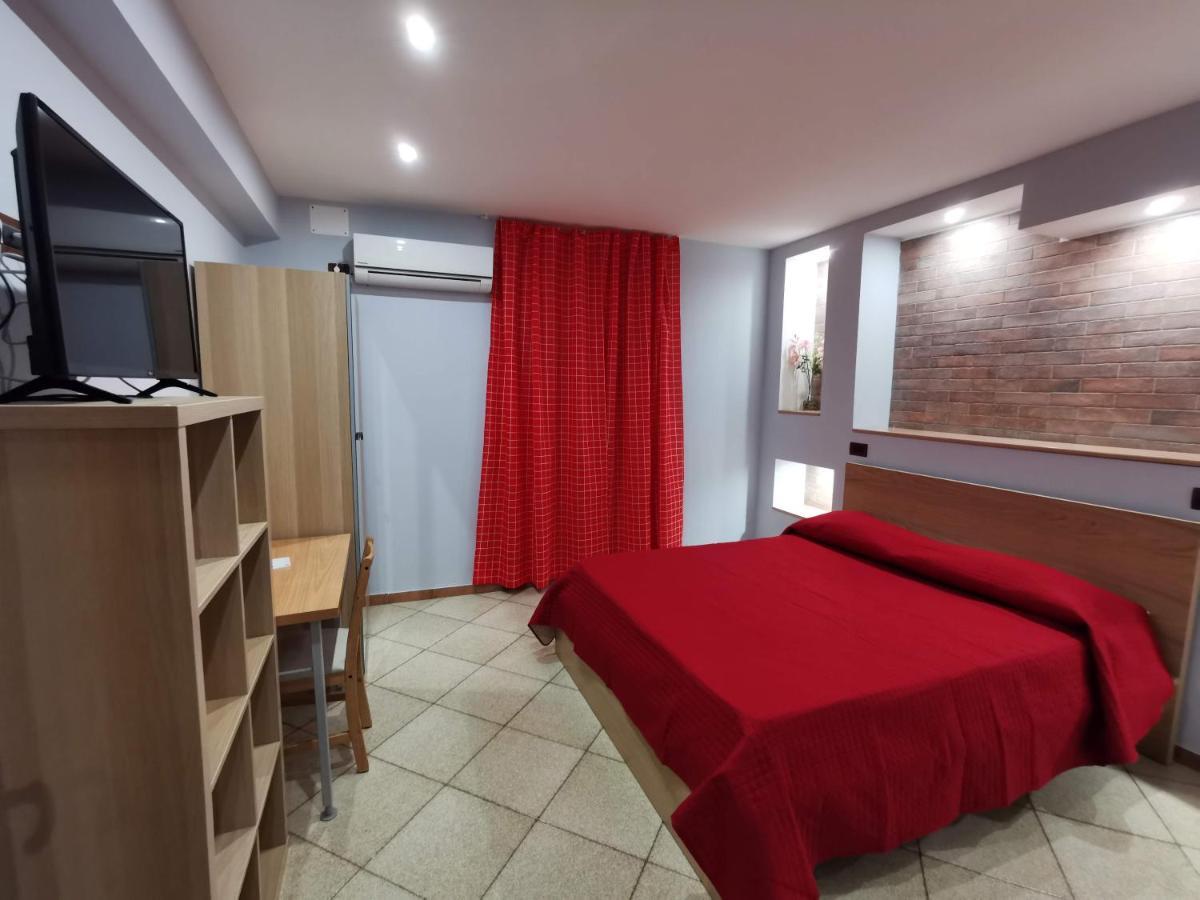 Bed And Breakfast Picentia 19 Pontecagnano Exteriör bild