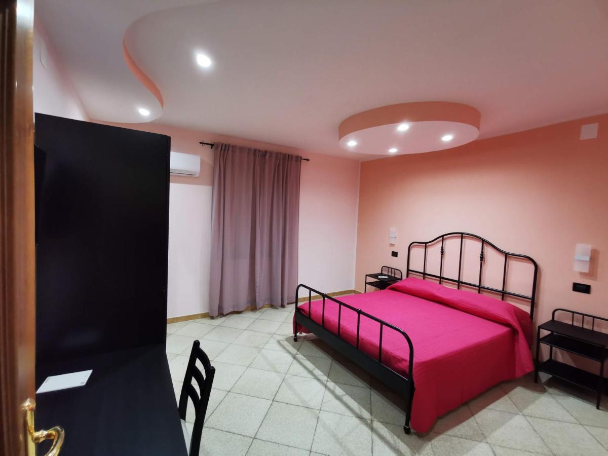 Bed And Breakfast Picentia 19 Pontecagnano Exteriör bild